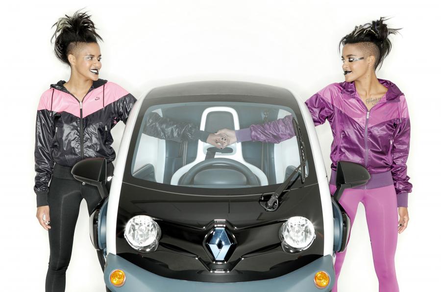  Renault Twizy Z.E. 2011 года  (фото 29 из 94)